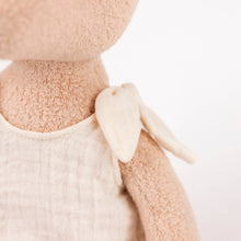 Load image into Gallery viewer, Leonie Giraffe - Large