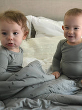 Load image into Gallery viewer, CLOUD BLANKET : Forest / Mini / 1.0