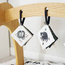Load image into Gallery viewer, Crinkle Pages Stroller Toy - Wild
