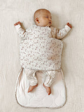 Load image into Gallery viewer, FW25 LONG SLEEVE TRANSITIONAL SWADDLE: Goose / 2.5