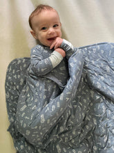 Load image into Gallery viewer, CLOUD BLANKET : Cowboy Goose / Mini / 1.0