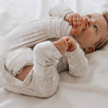 Load image into Gallery viewer, CONVERTIBLE PJ : 9-12m / Goose
