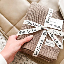 Load image into Gallery viewer, 100% Organic Luxury Cotton Swaddle Receiving Baby Blanket: Cream
