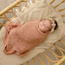 Load image into Gallery viewer, 100% Luxury Cotton Receiving Swaddle Baby Blanket - Heart: Cream
