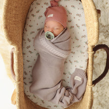 Load image into Gallery viewer, 100% Organic Luxury Cotton Swaddle Receiving Baby Blanket: Cream

