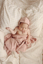 Load image into Gallery viewer, 100% Organic Cotton Luxury Organic Blanket + Bonnet Hat Set: Off-White
