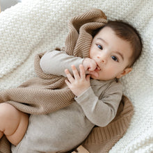 Load image into Gallery viewer, 100% Organic Luxury Cotton Swaddle Receiving Baby Blanket: Cream
