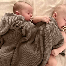 Load image into Gallery viewer, 100% Organic Luxury Cotton Swaddle Receiving Baby Blanket: Cream
