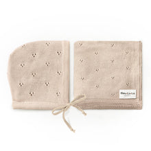 Load image into Gallery viewer, 100% Organic Cotton Luxury Organic Blanket + Bonnet Hat Set: Gray
