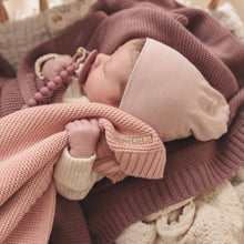 Load image into Gallery viewer, 100% Organic Luxury Cotton Swaddle Receiving Baby Blanket: Cream
